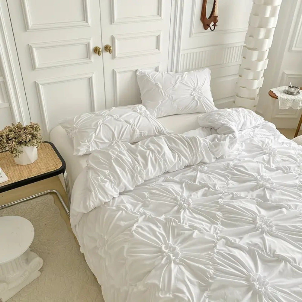 Elegant Ruffle Flower Quilt Cover Set with Pillowcases - Image 4