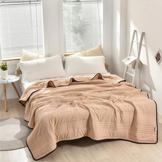 Lightweight Breathable Cooling Blanket for Comfortable Sleep - Image 10